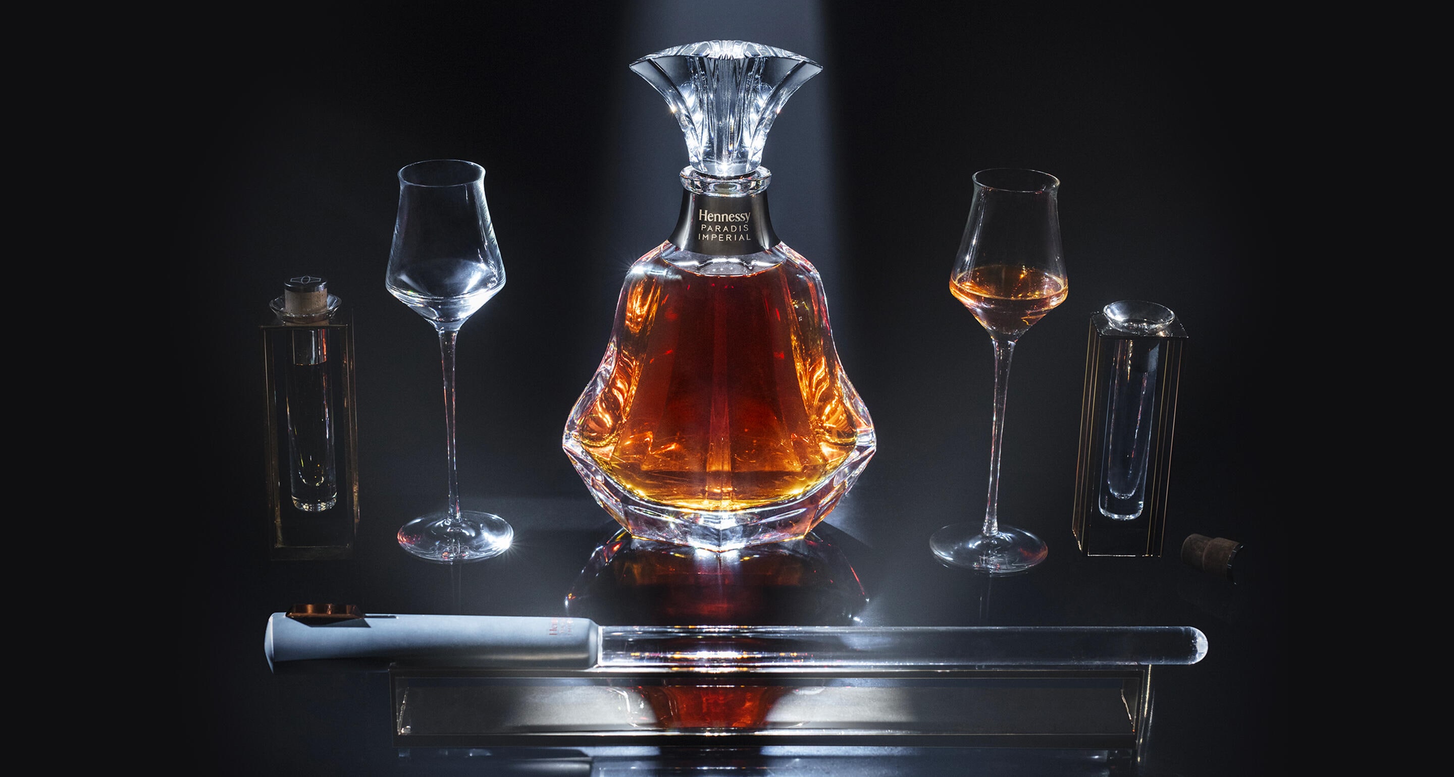 HENNESSY PARADIS EMPERIAL （終売品） Aged cognac Hennessy Paradis Imperial, 75 cl with gift box